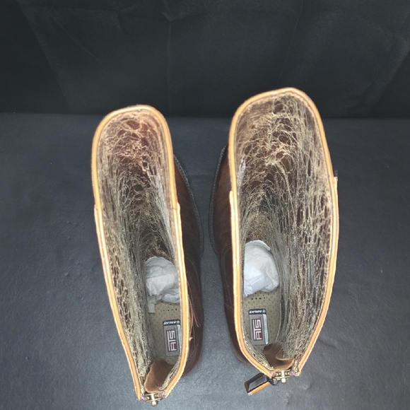 Ariat Brown Heeled Boots - Picture 9 of 16